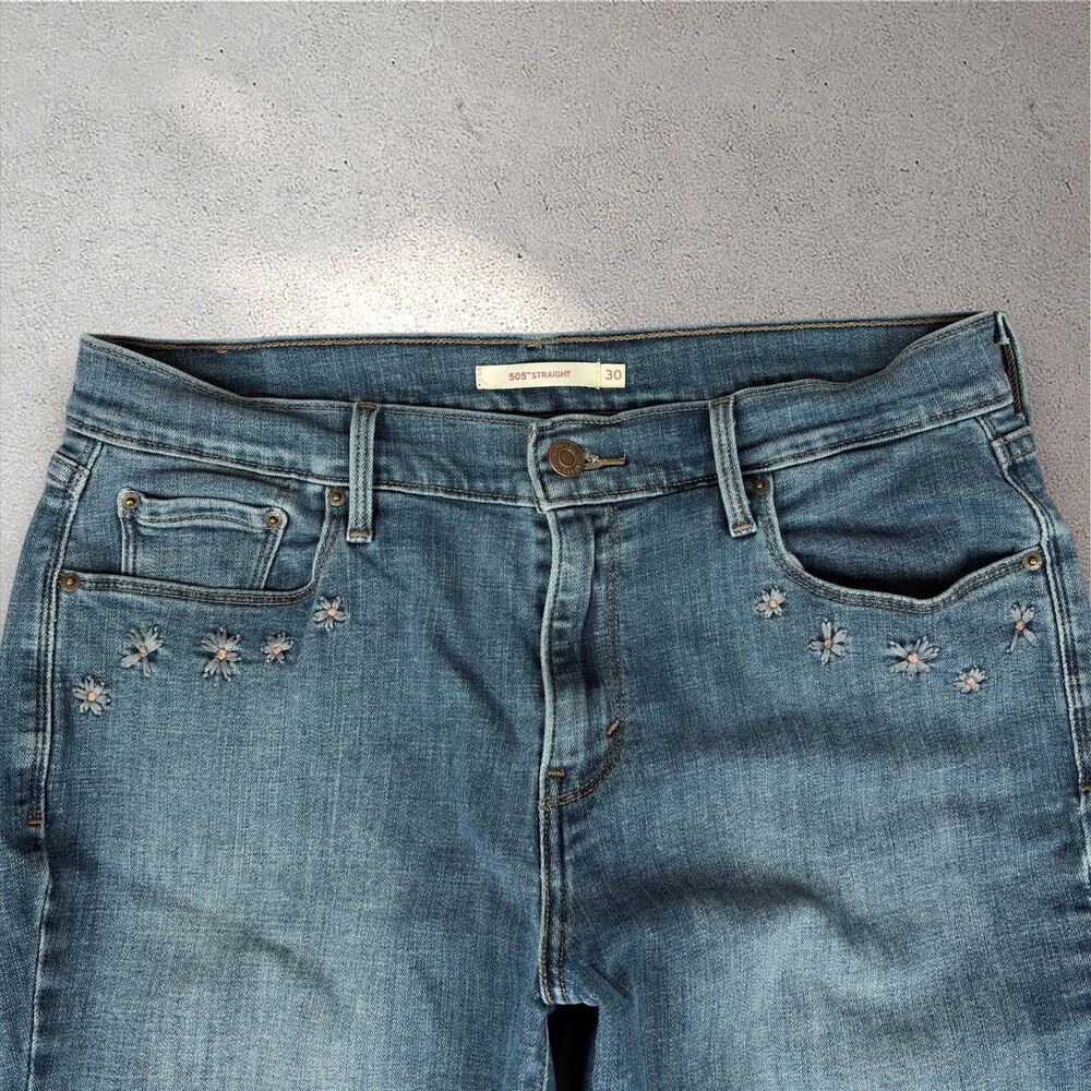 Levi's 505 Straight Jeans Women's W30 L32 Medium Wash Upcycled Embroidered Retro - Picture 3 of 11